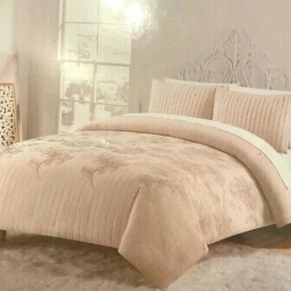 Moss Willow Bedding Moss Willow Dusty Rose Applique 3 Pc Fullqueen Poshmark